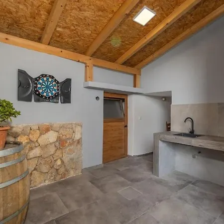 Spe Hvar * Sućuraj